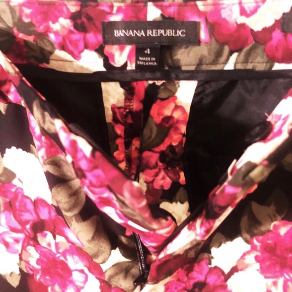 Banana Republic Avery Floral Pants - Picture 4 of 4